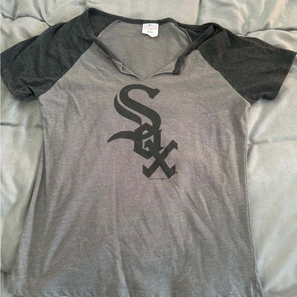 White Sox shirt